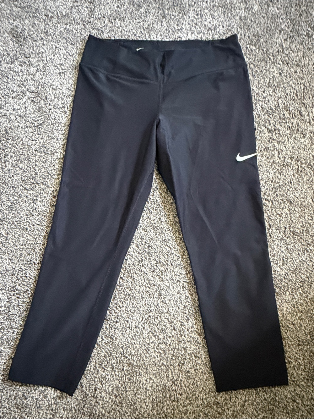 🔥Nike Black Crop Leggings🔥
